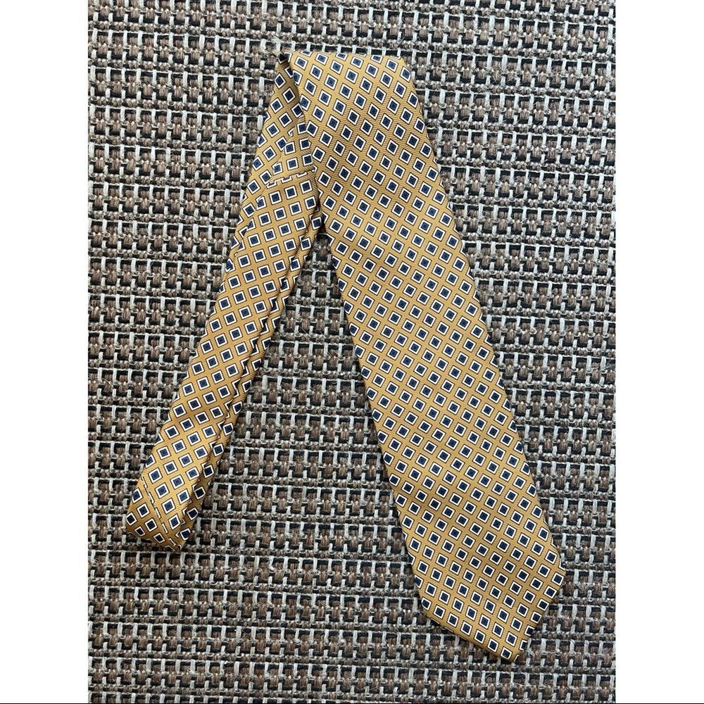 2/$25⚡️Brooks Brothers Diamond Print Silk Necktie